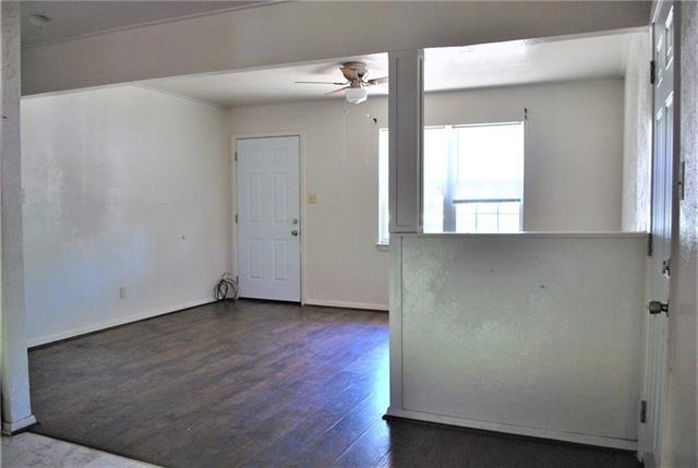 806 S 1st Street - Photo 2