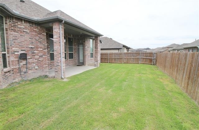 1665 Sheldon Drive - Photo 29