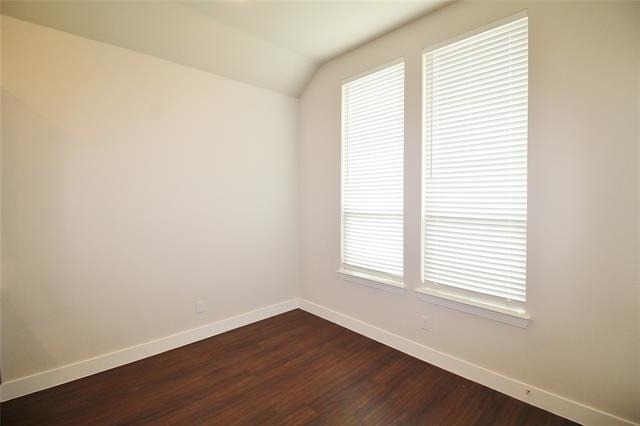 1665 Sheldon Drive - Photo 11