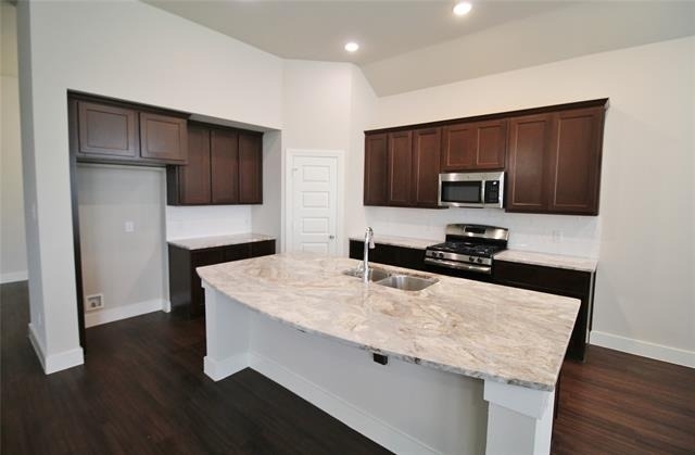 1665 Sheldon Drive - Photo 4
