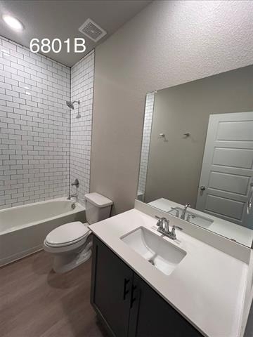 6737 Babylon Boulevard - Photo 1