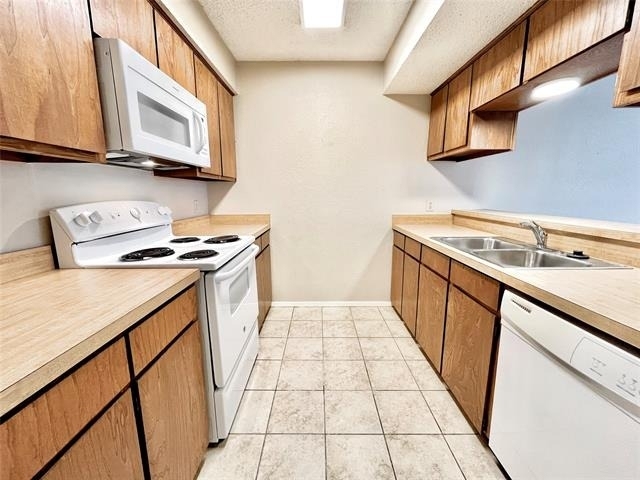 1247 Dallas Drive - Photo 5