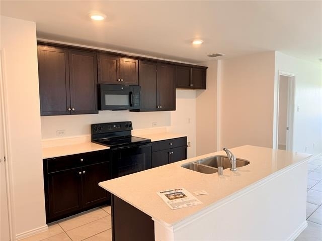 128 Honeysuckle Street - Photo 6