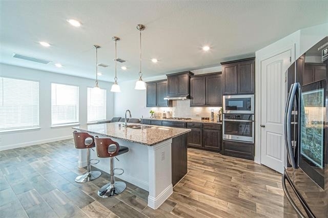 1190 Blazingstar Drive - Photo 4