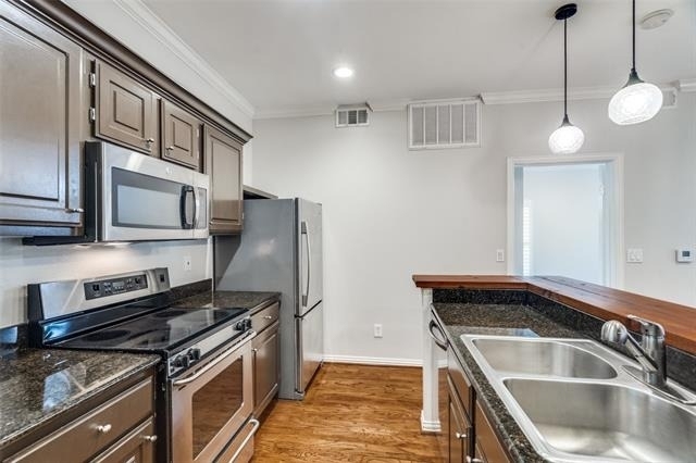 2524 Preston Road - Photo 7