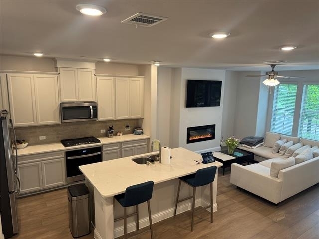 7849 Sunset Boulevard - Photo 2
