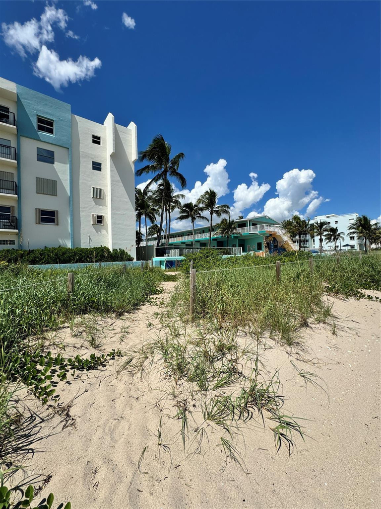 4228 N Ocean Drive - Photo 3