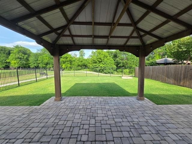 1512 Springtree Drive - Photo 0