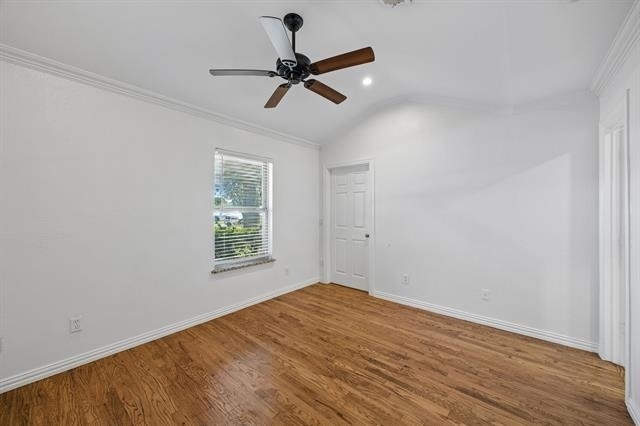 6315 Sachse Street - Photo 15