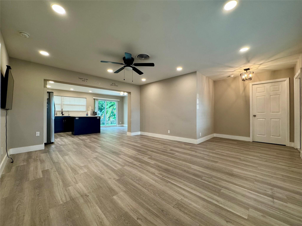 1871 Nw 31st Court - Photo 4