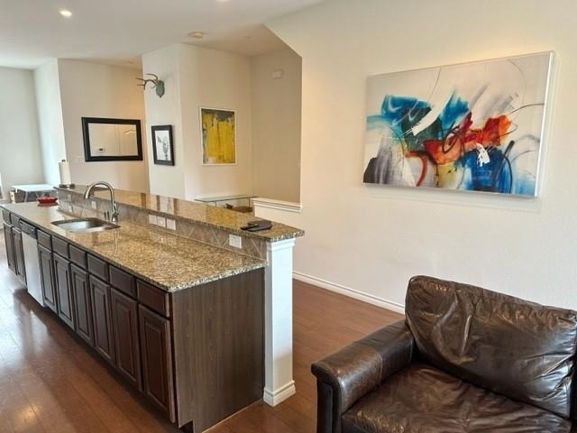5029 Parkview Place - Photo 13