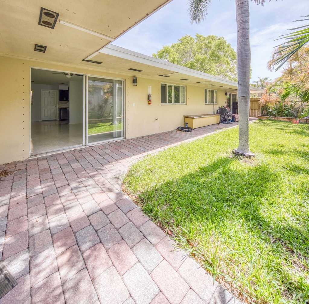 305 S Federal Highway - Photo 8