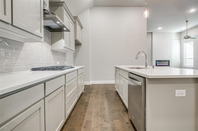 13280 Jonata Street - Photo 10