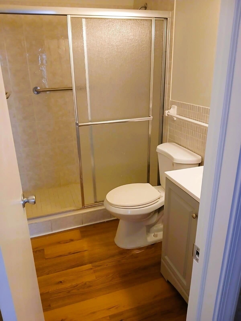 2180 Ne 67th Street - Photo 4