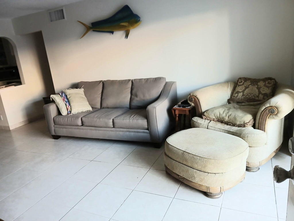 2180 Ne 67th Street - Photo 0