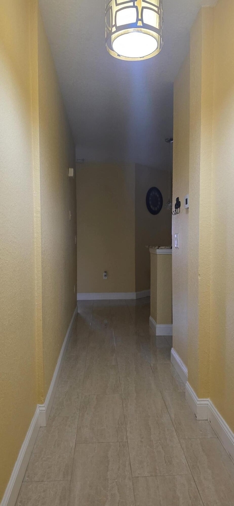 108 Sw Peacock Boulevard - Photo 3