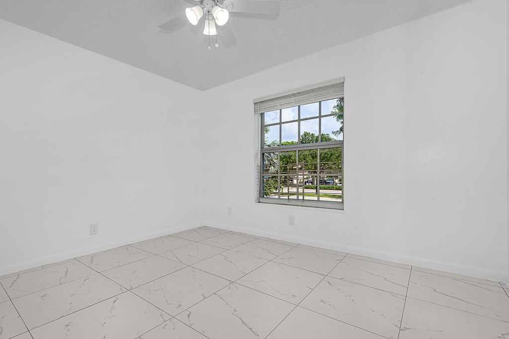 8706 W Sample Road - Photo 14