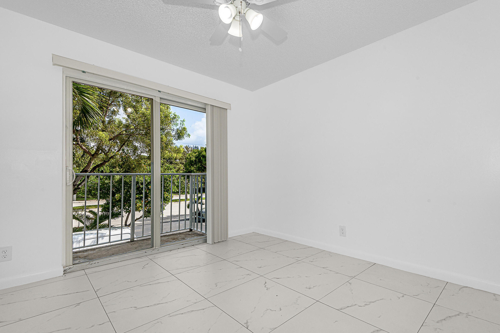 8706 W Sample Road - Photo 7