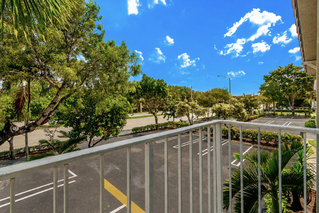8706 W Sample Road - Photo 9
