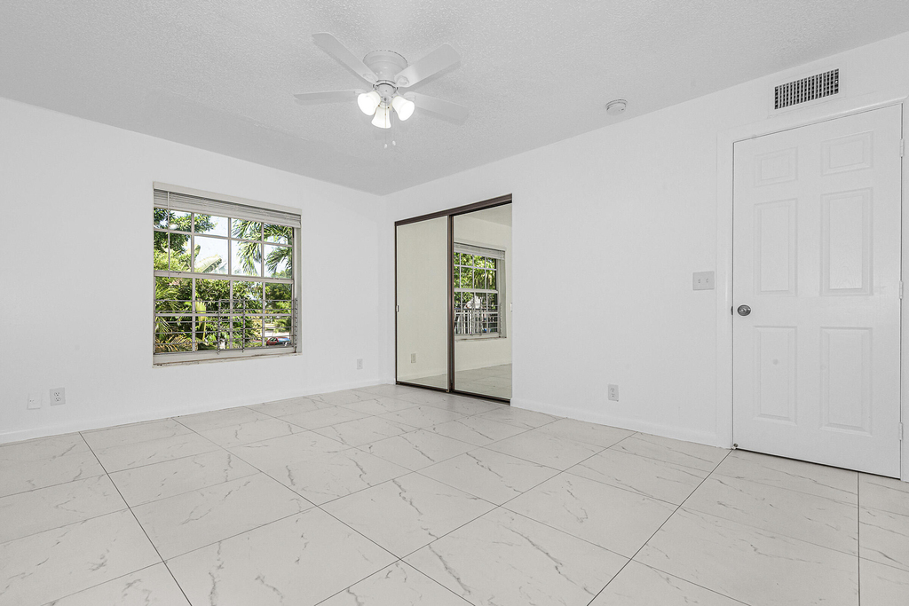 8706 W Sample Road - Photo 16