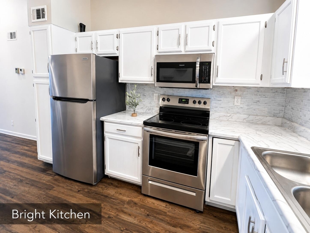 2650 Greenwood Terrace - Photo 6