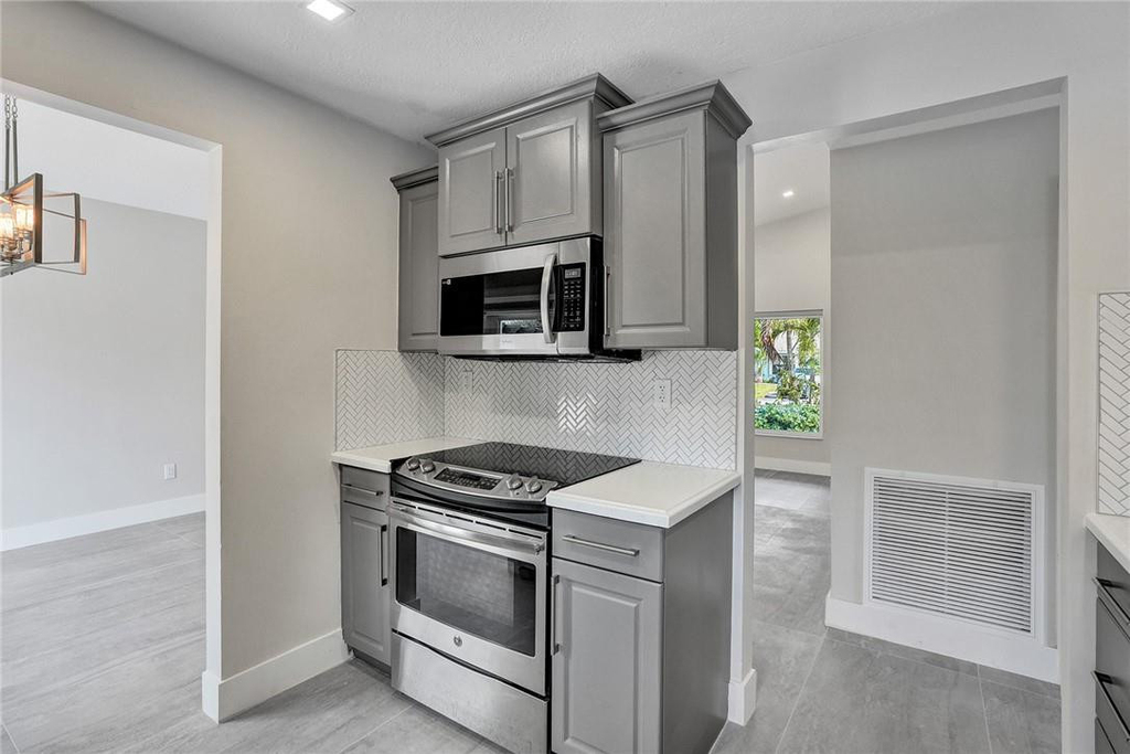 11627 Sw 50th Street - Photo 9