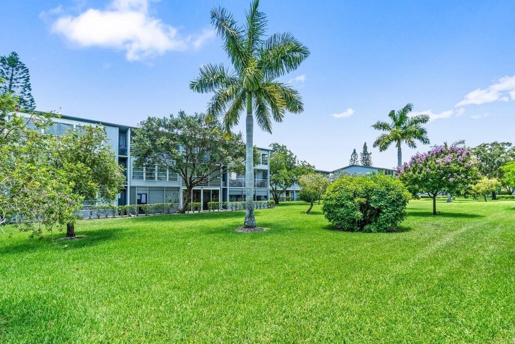 68 Suffolk B - Photo 21