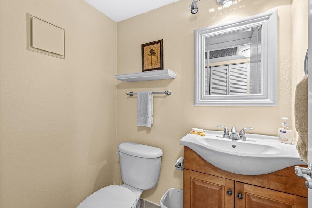 68 Suffolk B - Photo 15