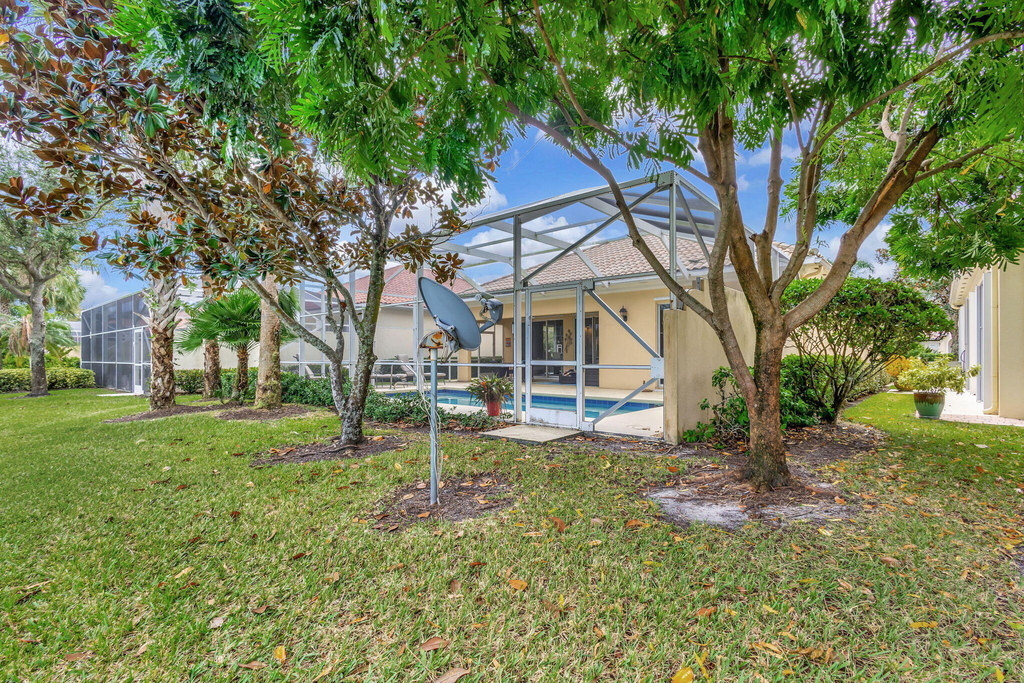 8241 Tobago Lane - Photo 35