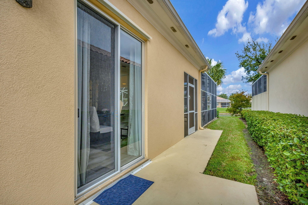 8241 Tobago Lane - Photo 31