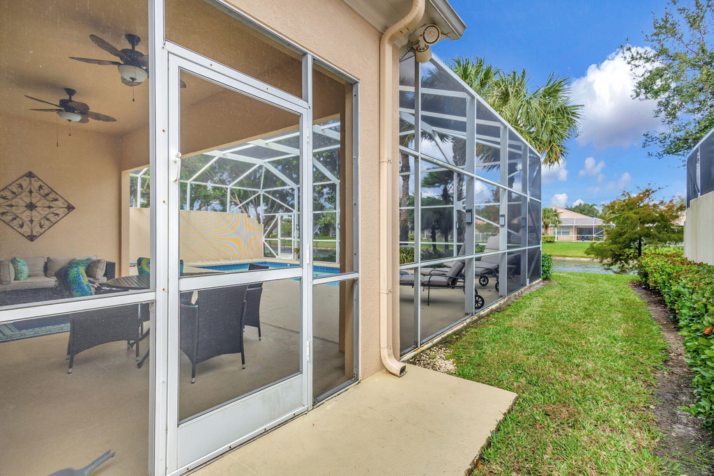 8241 Tobago Lane - Photo 32