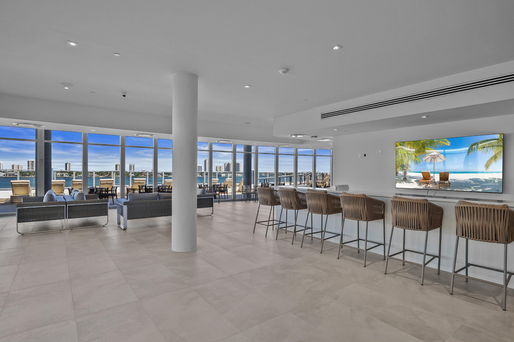 220 Lake Shore Drive - Photo 19