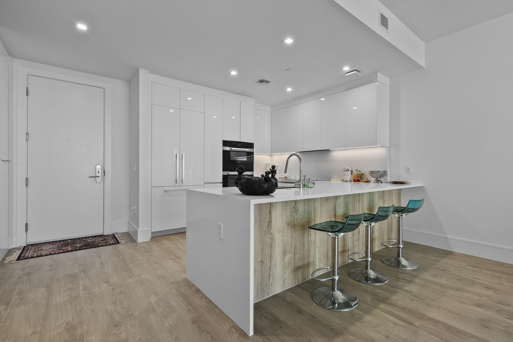 220 Lake Shore Drive - Photo 1