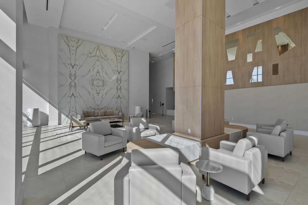 220 Lake Shore Drive - Photo 35