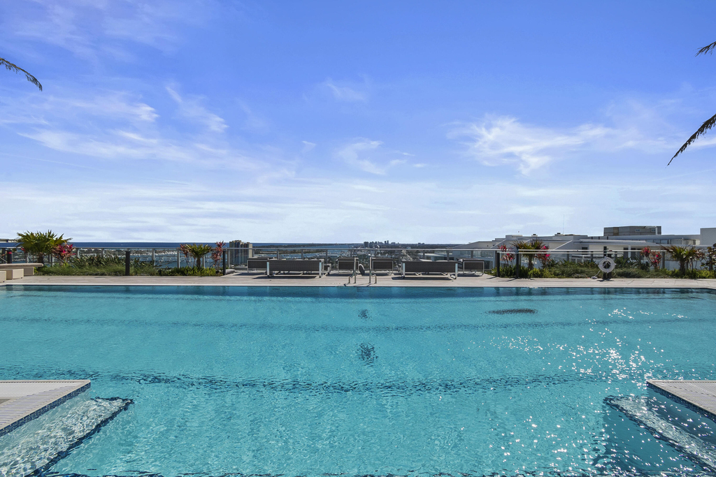 220 Lake Shore Drive - Photo 11