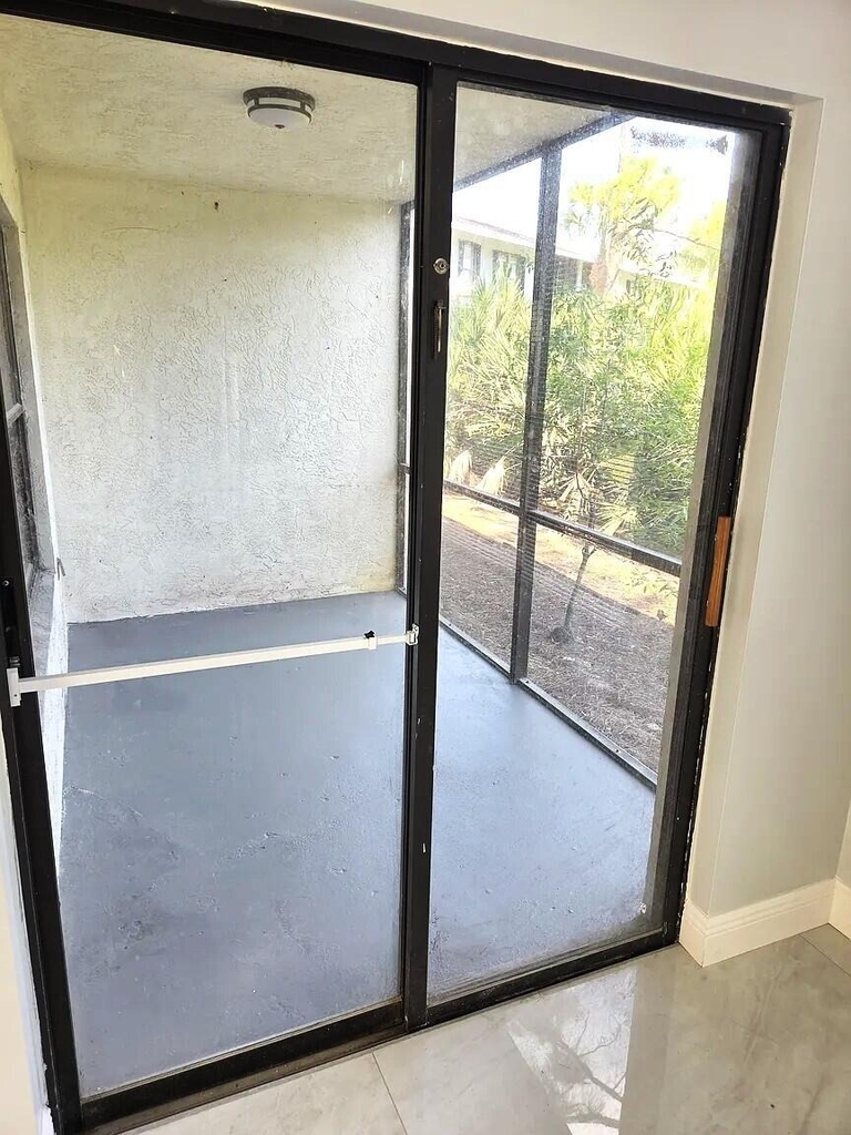6551 Se Federal Highway - Photo 13
