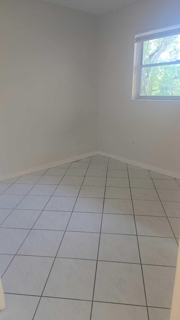 4111 Stirling Road - Photo 24