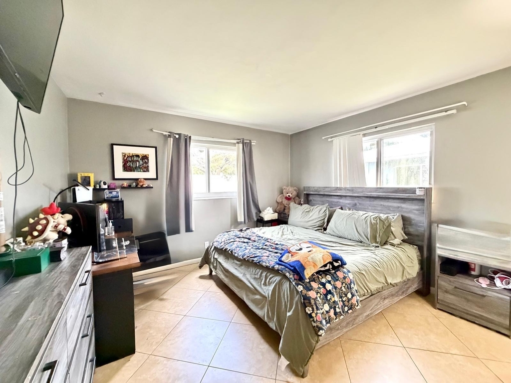 4731 Ne 21st Terrace - Photo 8