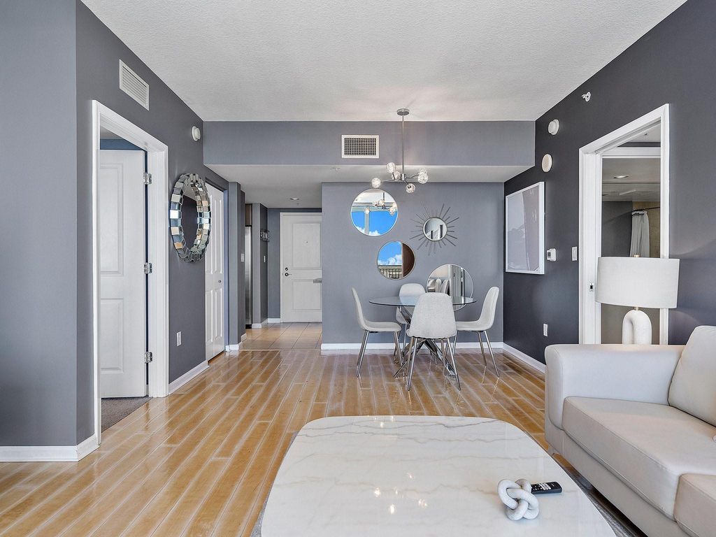 610 W Las Olas Boulevard - Photo 3
