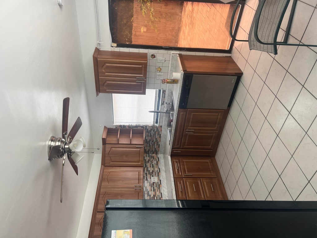 57 Peachtree Place - Photo 3