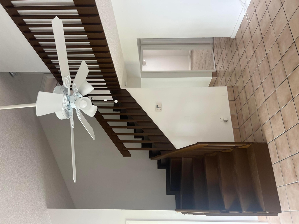 57 Peachtree Place - Photo 2