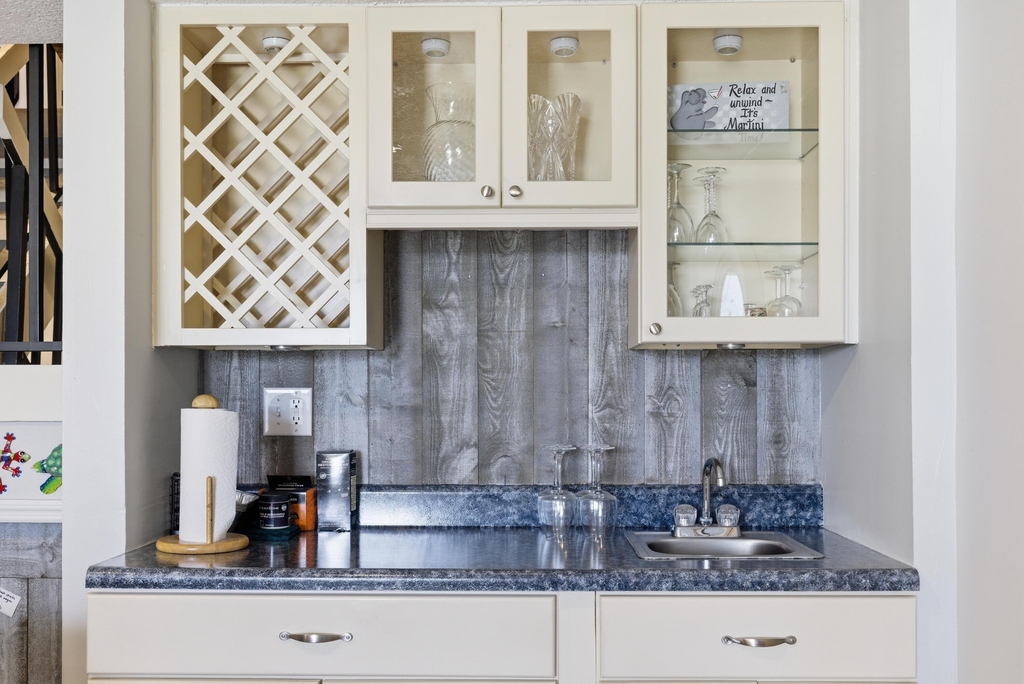 355 S Ocean Drive - Photo 17
