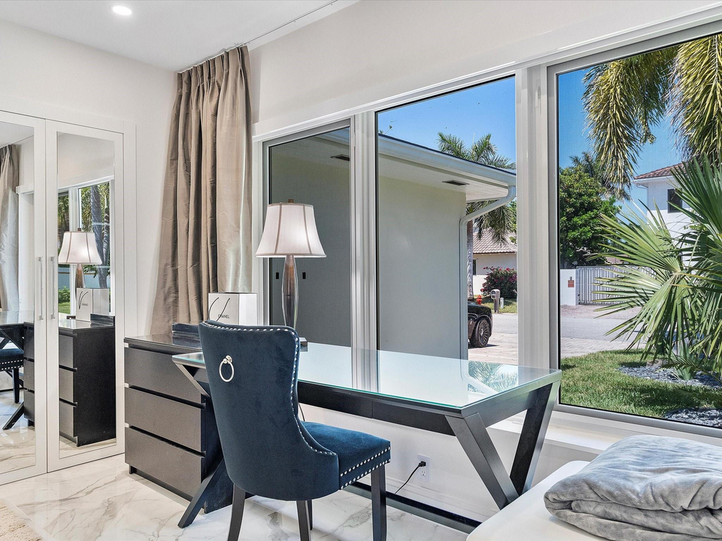 207 Royal Palm Drive - Photo 43