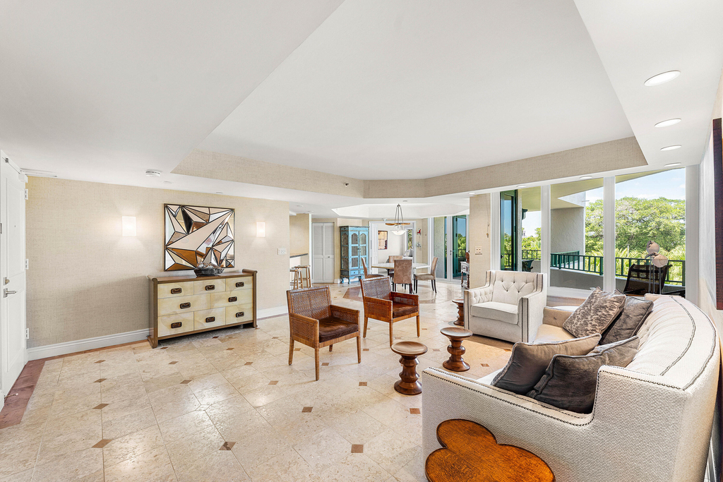 100 Se 5th Avenue - Photo 5
