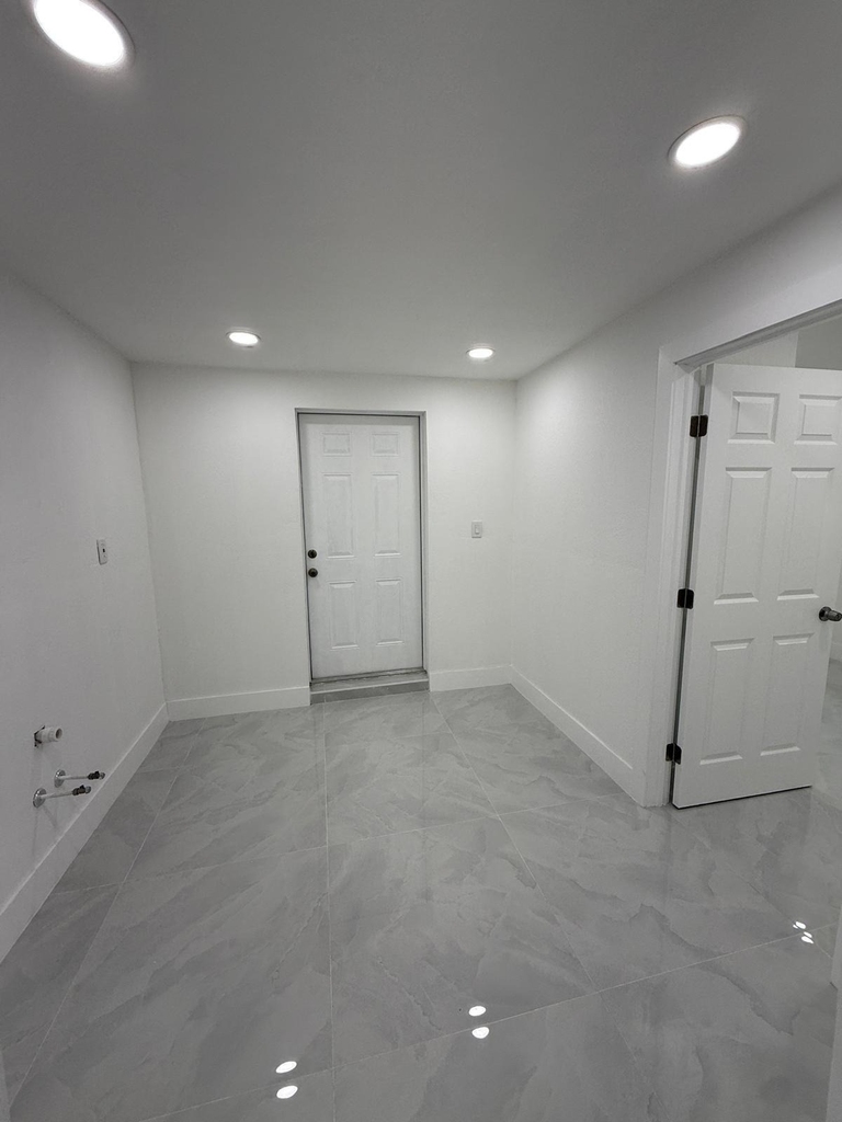4400 Sw 36th Street - Photo 6