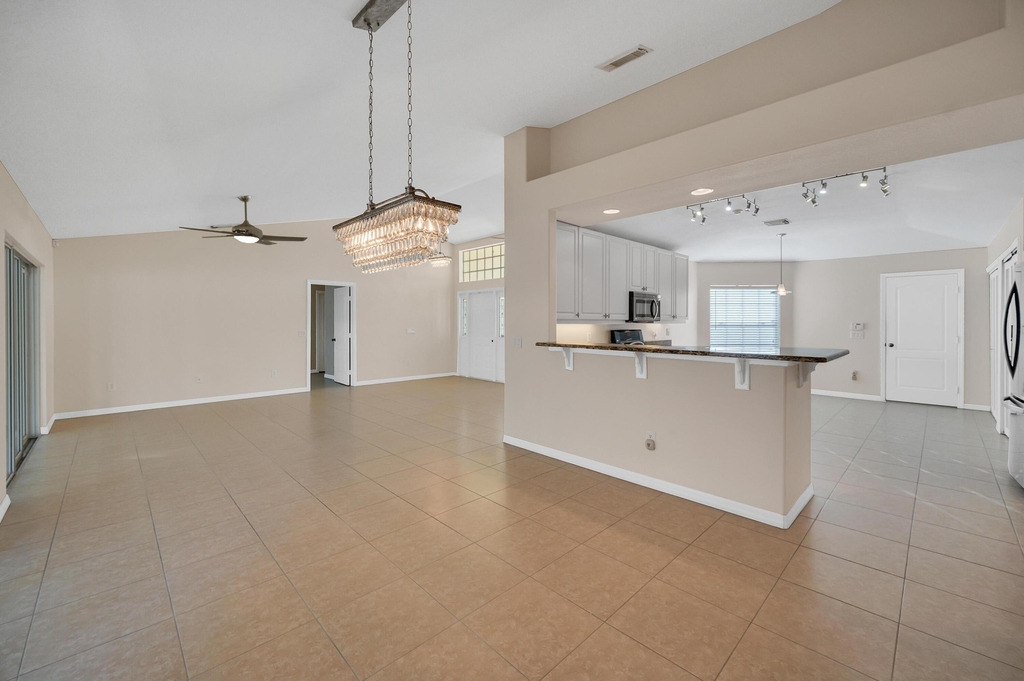 4209 Sw Mcclellen Street - Photo 6