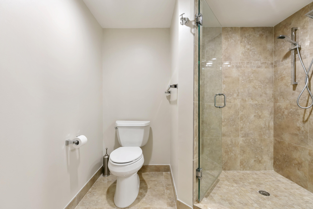 665 Se 21st Avenue - Photo 26