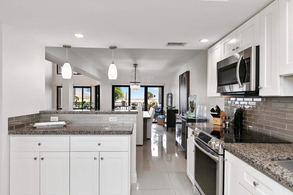 665 Se 21st Avenue - Photo 18