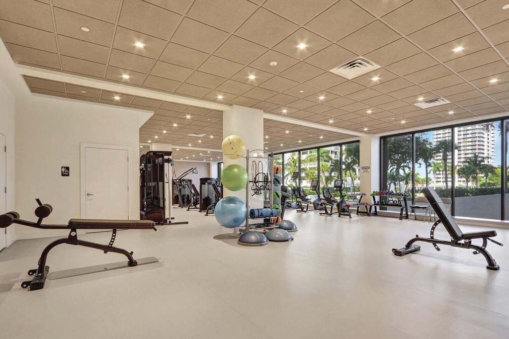 100 Lakeshore Drive - Photo 28