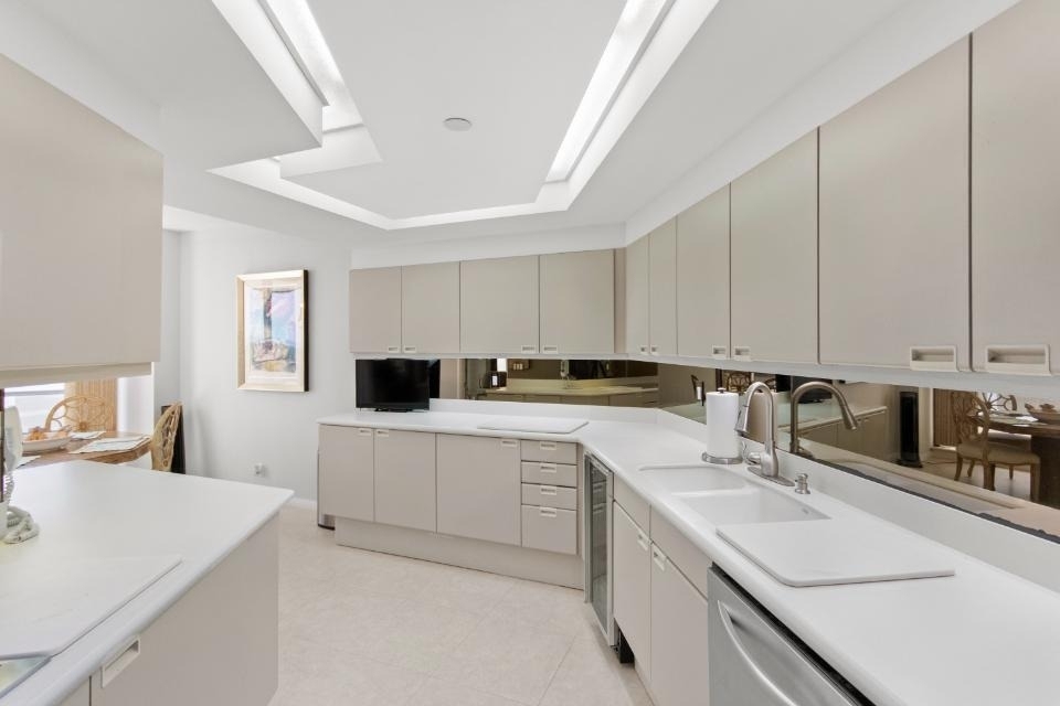 100 Lakeshore Drive - Photo 14